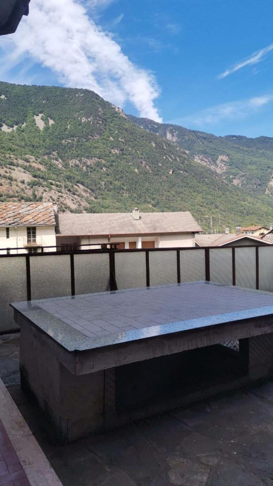 Casa Con Terrazzo E Vista Leilighet Chiomonte Eksteriør bilde